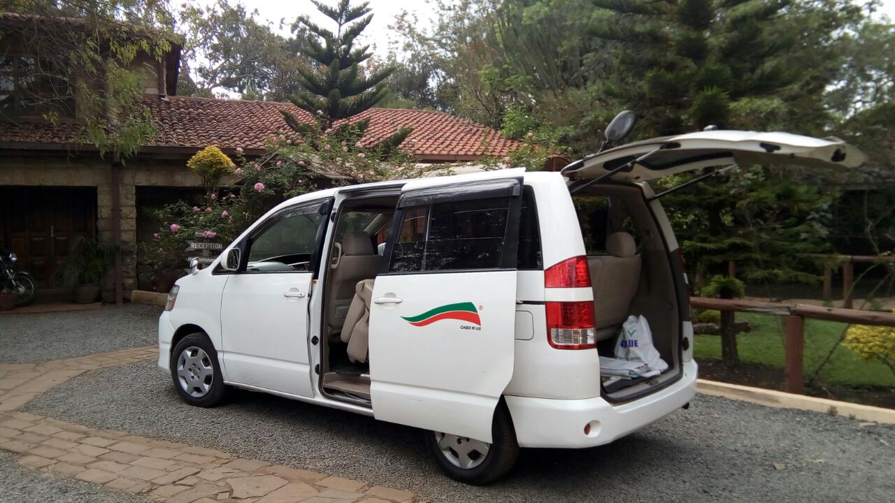 Custom excursion package